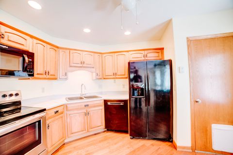 Tiny photo for 538 E Mulberry Street, Watseka, IL 60970 (MLS # 12388223)