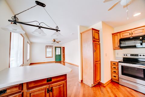 Tiny photo for 538 E Mulberry Street, Watseka, IL 60970 (MLS # 12388223)