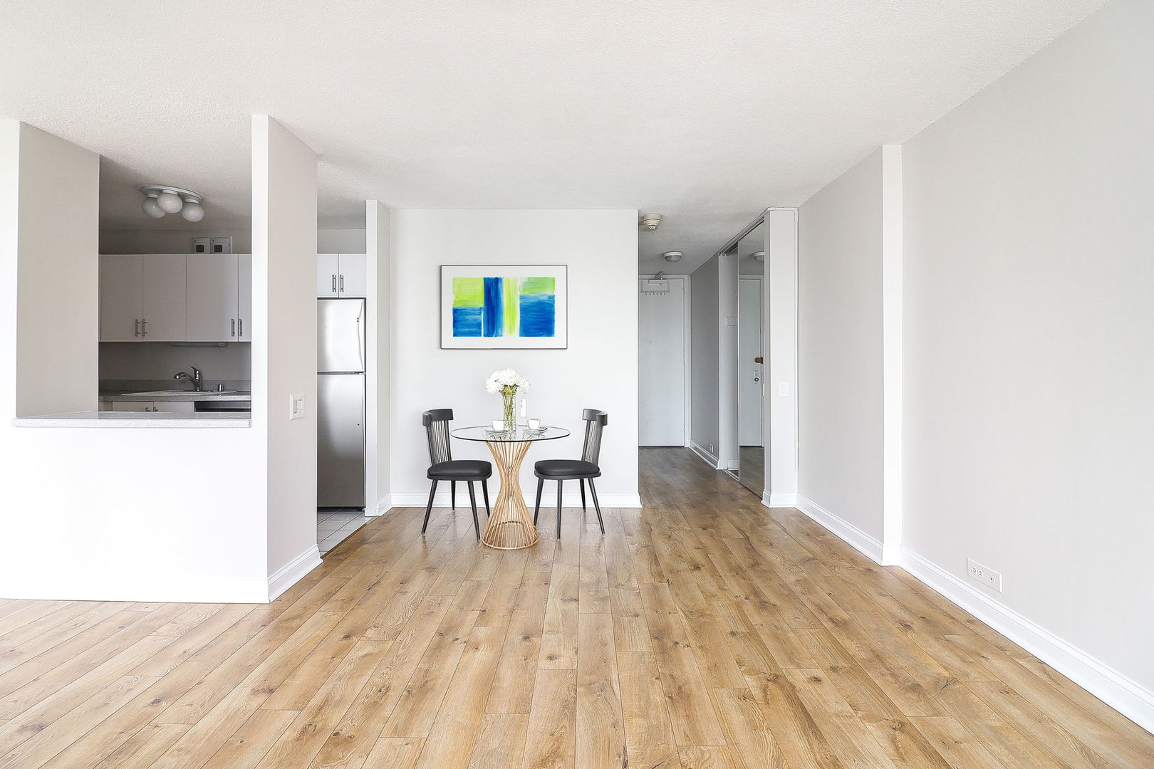 405 N Wabash Avenue 2204