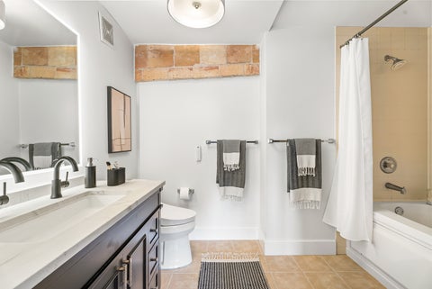 Tiny photo for 50 E 26th Street #421, Chicago, IL 60616 (MLS # 12745472)