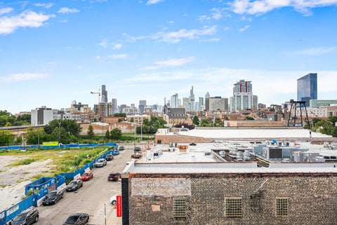 Tiny photo for 50 E 26th Street #421, Chicago, IL 60616 (MLS # 12745472)