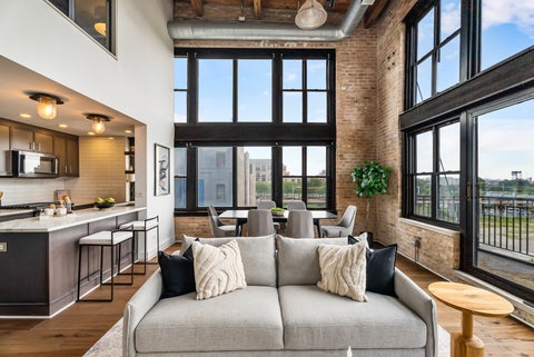 Tiny photo for 50 E 26th Street #421, Chicago, IL 60616 (MLS # 12745472)