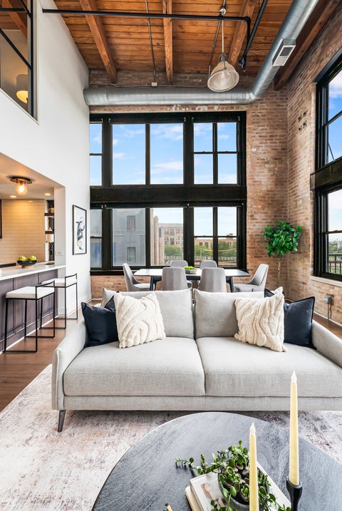Tiny photo for 50 E 26th Street #421, Chicago, IL 60616 (MLS # 12745472)