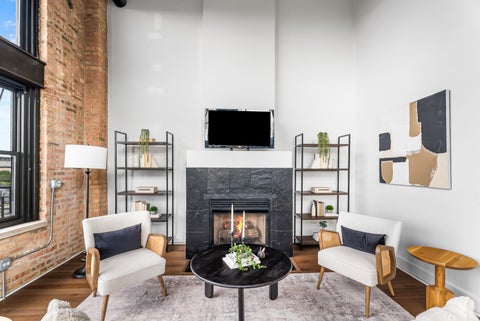 Tiny photo for 50 E 26th Street #421, Chicago, IL 60616 (MLS # 12745472)