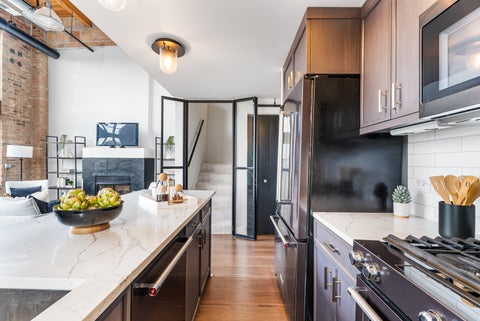 Tiny photo for 50 E 26th Street #421, Chicago, IL 60616 (MLS # 12745472)