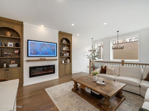 Tiny photo for 1911 W Wolfram Street, Chicago, IL 60657 (MLS # 12630955)