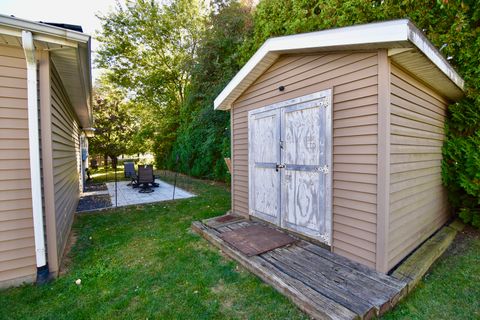 Tiny photo for 810 Tomahawk Court, Heyworth, IL 61745 (MLS # 12484997)
