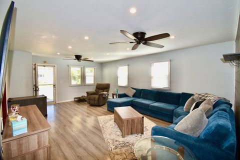 Tiny photo for 810 Tomahawk Court, Heyworth, IL 61745 (MLS # 12484997)
