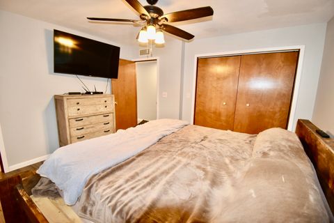 Tiny photo for 810 Tomahawk Court, Heyworth, IL 61745 (MLS # 12484997)