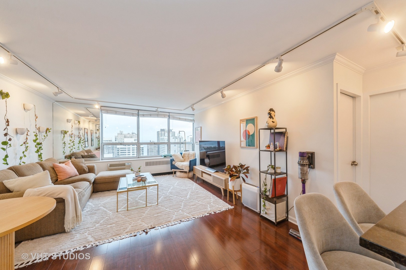 70 W Burton Place 2904F