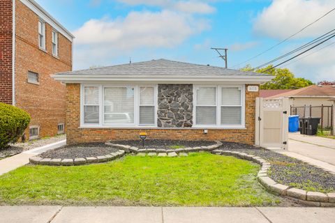 615 E 101st Place Chicago IL 60628