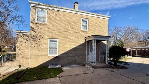 Tiny photo for 1016 Kingsway Avenue, Rockford, IL 61108 (MLS # 12523698)