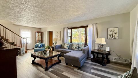 Tiny photo for 1016 Kingsway Avenue, Rockford, IL 61108 (MLS # 12523698)