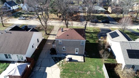 Tiny photo for 1016 Kingsway Avenue, Rockford, IL 61108 (MLS # 12523698)