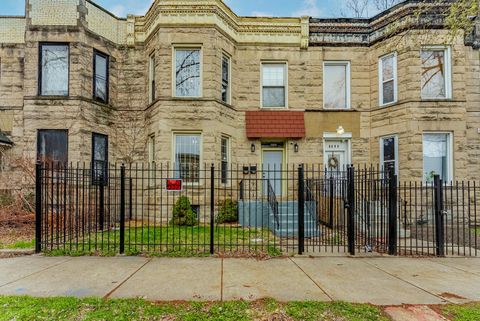 6602 S Marquette Avenue Chicago IL 60637