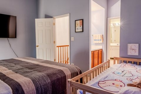 Tiny photo for 142 Kennebunk Court, Glendale Heights, IL 60139 (MLS # 12546906)