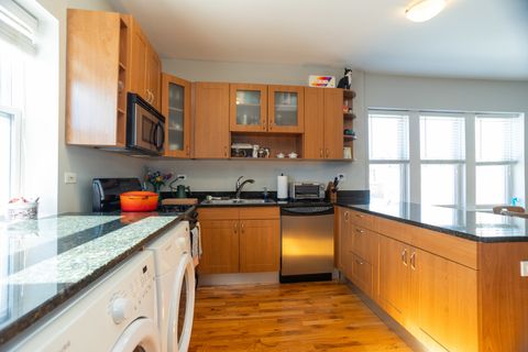 Tiny photo for 2709 W Lawrence Avenue #3, Chicago, IL 60625 (MLS # 12298569)