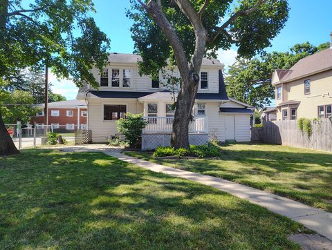 Tiny photo for 801 Main Street, Antioch, IL 60002 (MLS # 12463499)
