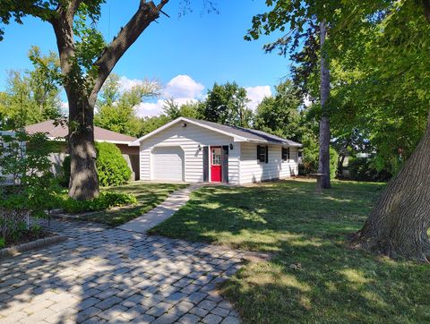 Tiny photo for 801 Main Street, Antioch, IL 60002 (MLS # 12463499)