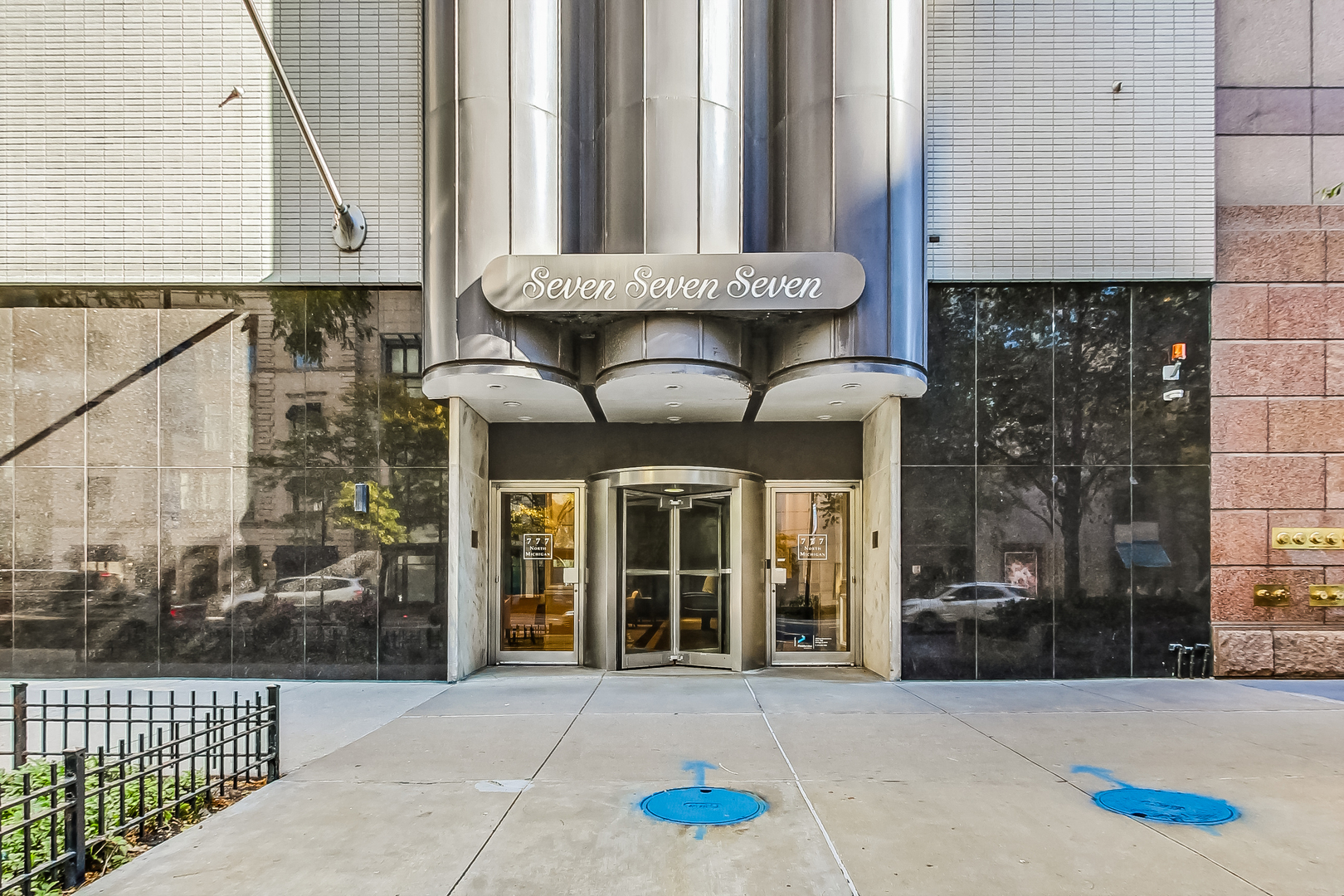 777 N Michigan Avenue 1707