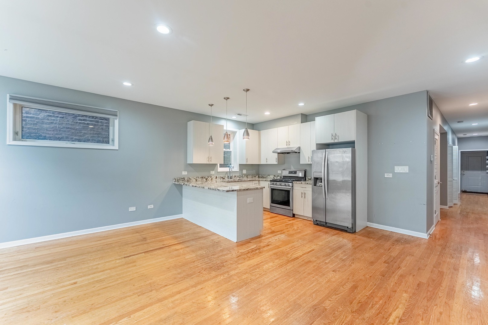 1750 W Cermak Road