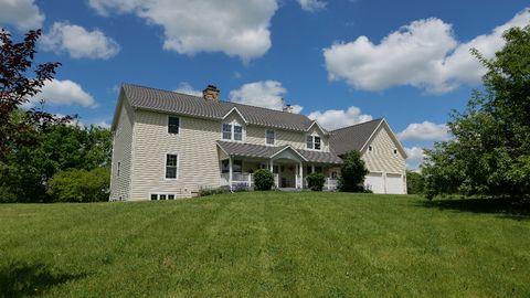 Tiny photo for 2346 W Longhollow Road, Elizabeth, IL 61028 (MLS # 12347634)
