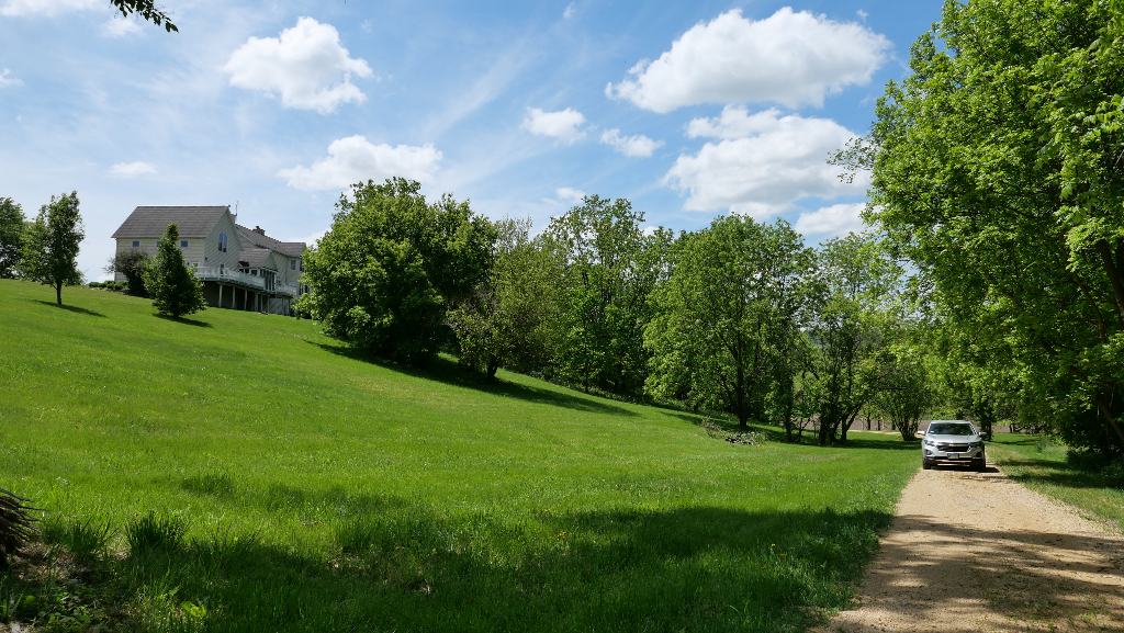 2346 W Longhollow Road