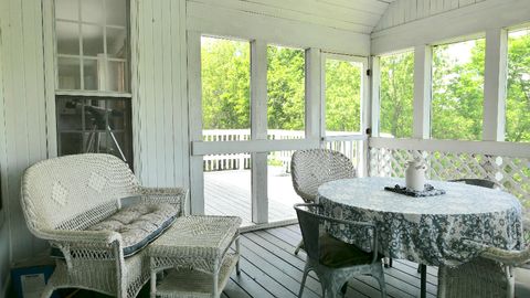 Tiny photo for 2346 W Longhollow Road, Elizabeth, IL 61028 (MLS # 12347634)