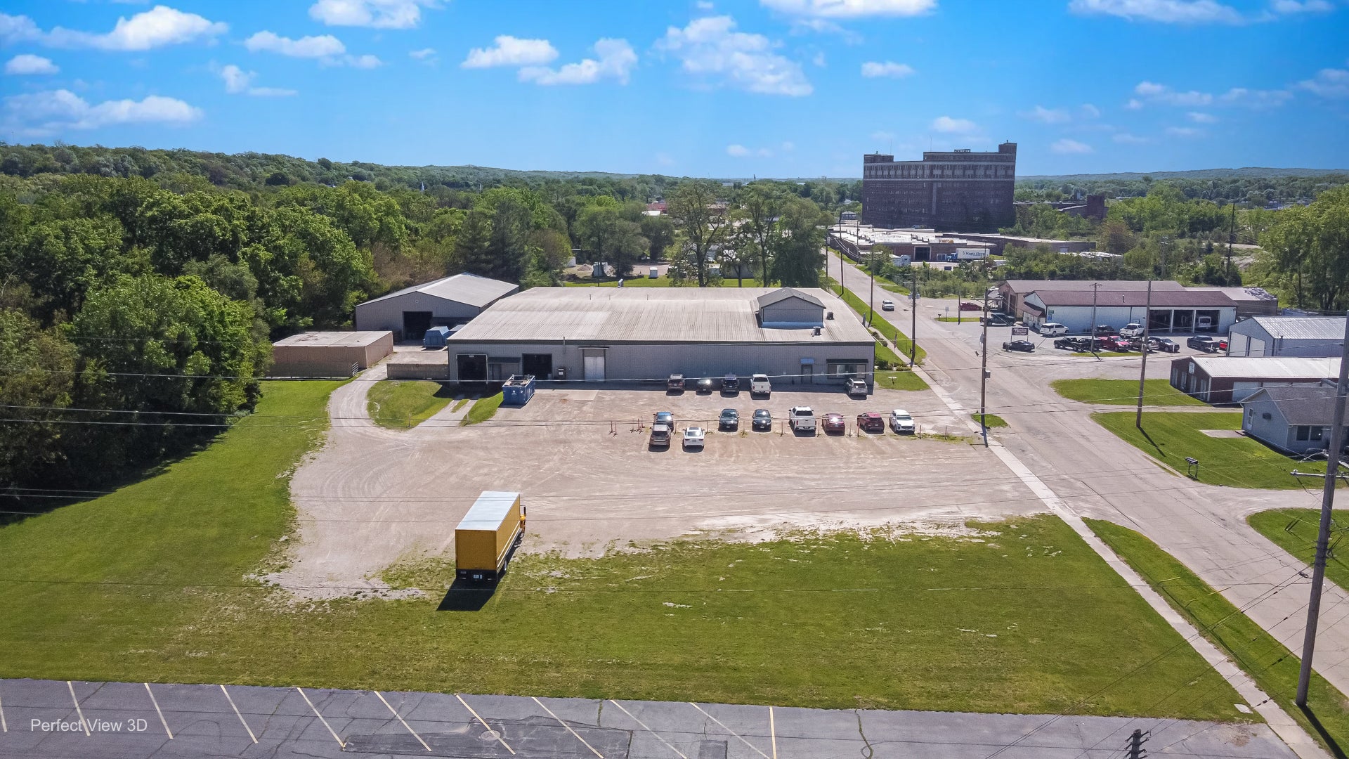 375 Commercial Avenue
