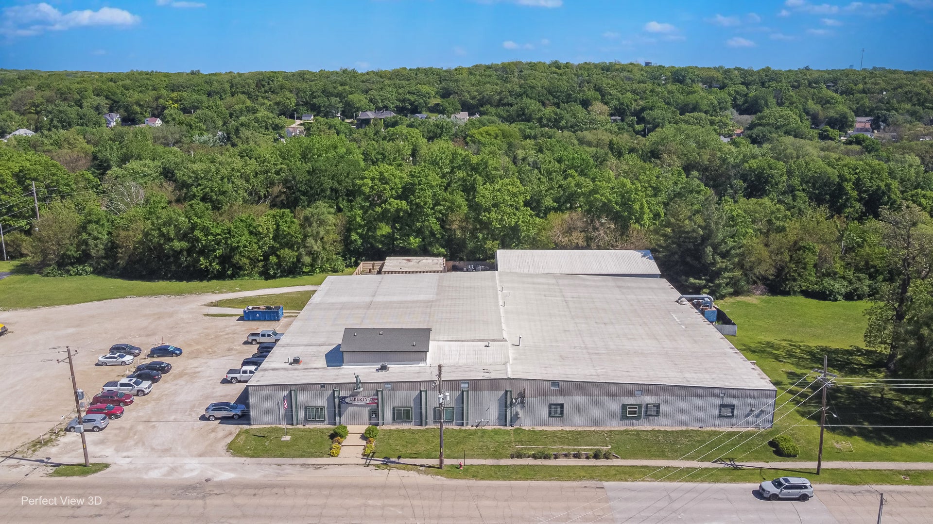 375 Commercial Avenue