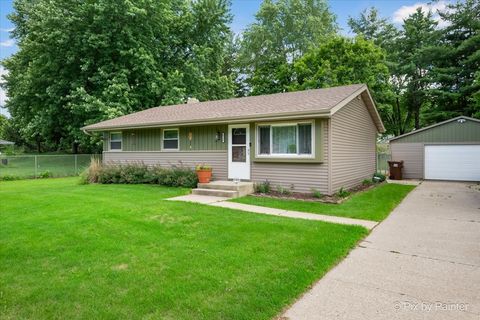 Tiny photo for 6735 Country Lane, Rockford, IL 61109 (MLS # 12680366)