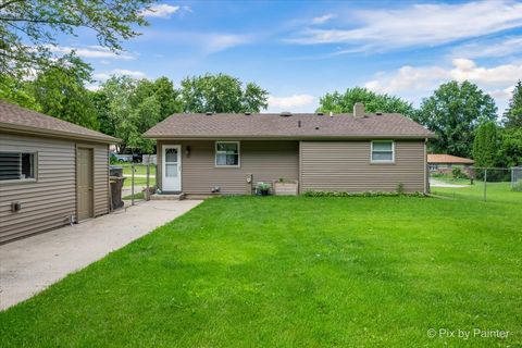 Tiny photo for 6735 Country Lane, Rockford, IL 61109 (MLS # 12680366)