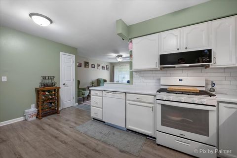 Tiny photo for 6735 Country Lane, Rockford, IL 61109 (MLS # 12680366)