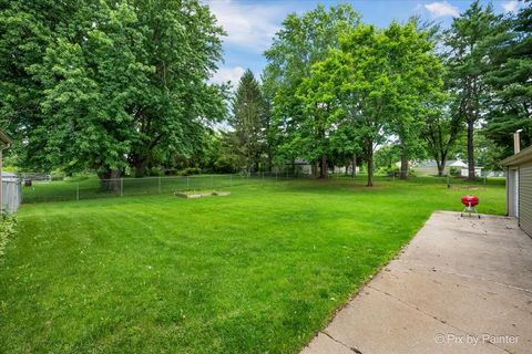 Tiny photo for 6735 Country Lane, Rockford, IL 61109 (MLS # 12680366)