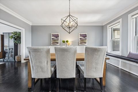 Tiny photo for 3530 N Lake Shore Drive #11B, Chicago, IL 60657 (MLS # 12595687)