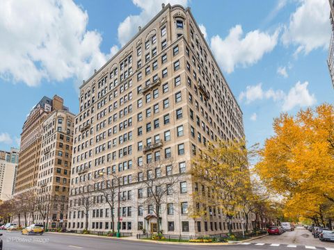 Photo of 3530 N Lake Shore Drive #11B, Chicago, IL 60657 (MLS # 12595687)