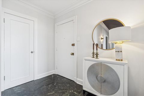 Tiny photo for 3530 N Lake Shore Drive #11B, Chicago, IL 60657 (MLS # 12595687)