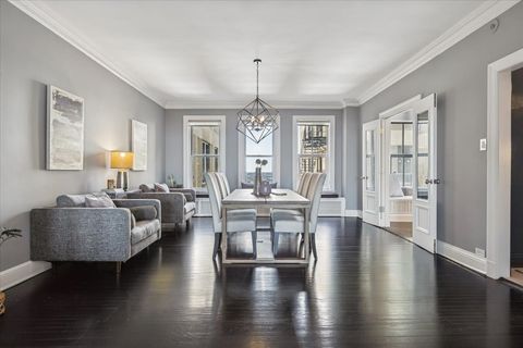 Tiny photo for 3530 N Lake Shore Drive #11B, Chicago, IL 60657 (MLS # 12595687)