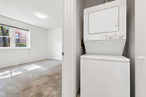 Tiny photo for 1730 W TERRA COTTA Place #A, Chicago, IL 60614 (MLS # 12747687)