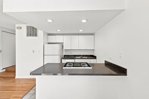 Tiny photo for 1730 W TERRA COTTA Place #A, Chicago, IL 60614 (MLS # 12747687)