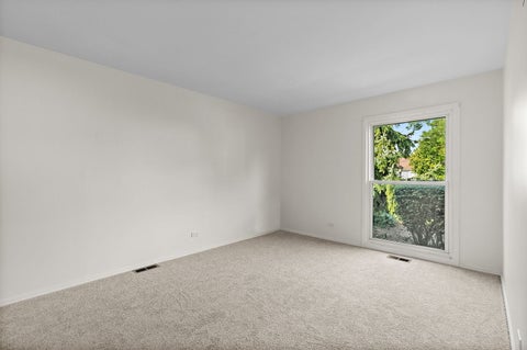 Tiny photo for 954 Dartmouth Drive, Wheaton, IL 60189 (MLS # 12743603)