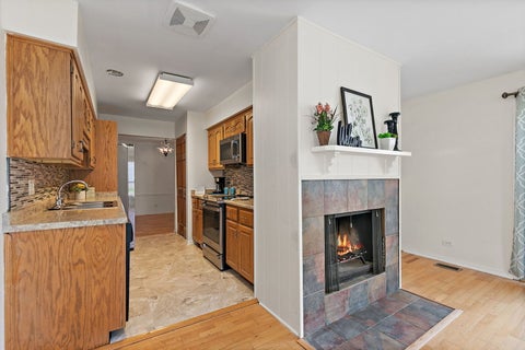 Tiny photo for 954 Dartmouth Drive, Wheaton, IL 60189 (MLS # 12743603)