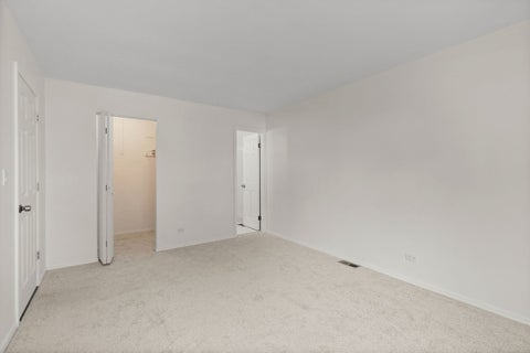 Tiny photo for 954 Dartmouth Drive, Wheaton, IL 60189 (MLS # 12743603)