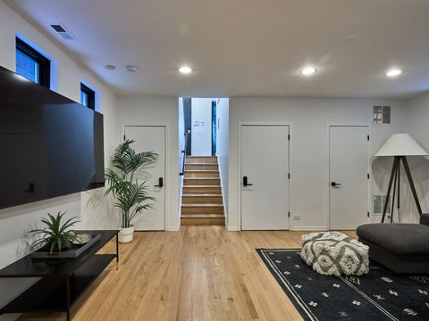 Tiny photo for 1732 N WINCHESTER Avenue, Chicago, IL 60622 (MLS # 12633009)