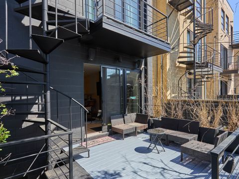 Tiny photo for 1732 N WINCHESTER Avenue, Chicago, IL 60622 (MLS # 12633009)