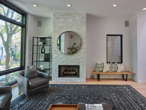 Tiny photo for 1732 N WINCHESTER Avenue, Chicago, IL 60622 (MLS # 12633009)