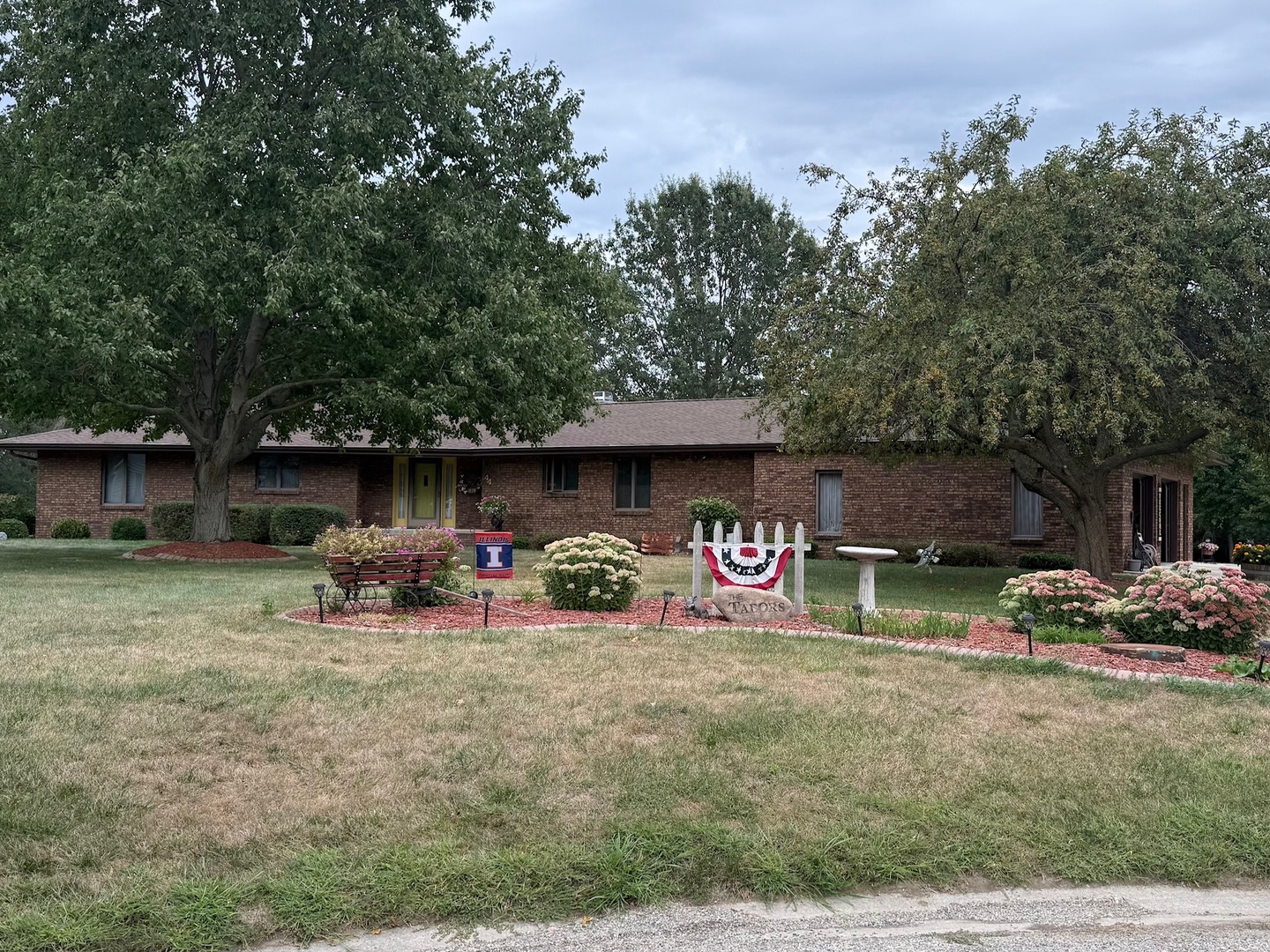 44 Glenbrook Court