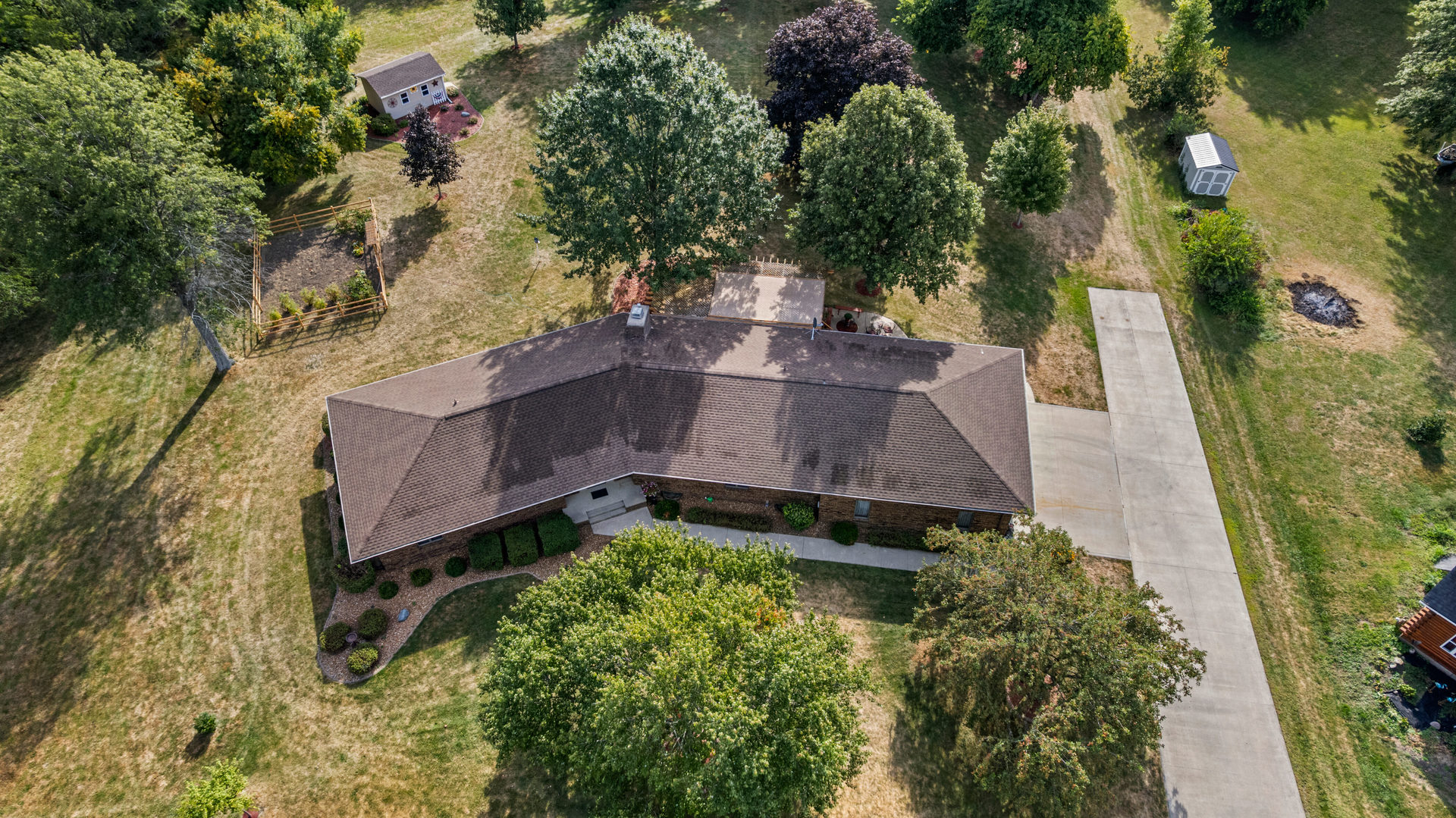 44 Glenbrook Court
