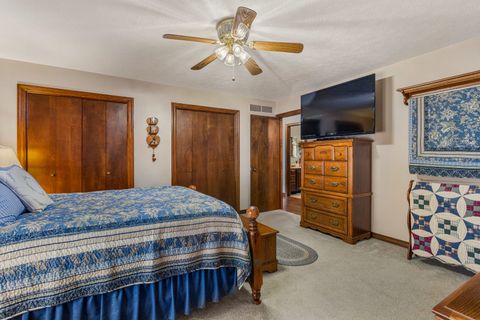 Tiny photo for 44 Glenbrook Court, Fisher, IL 61843 (MLS # 12595922)