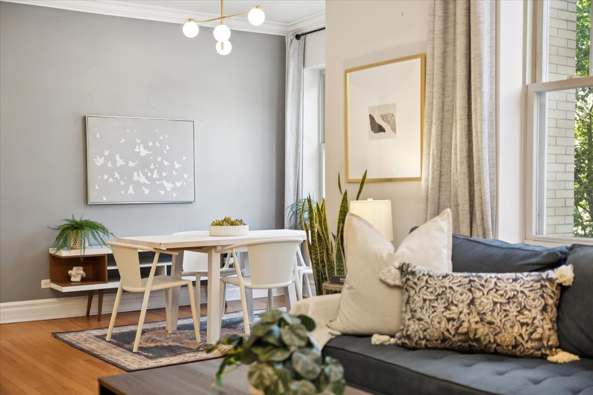 2139 N Kedzie Boulevard 2